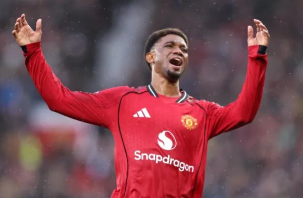 夏普：阿马德在阿莫林的体系踢得很痛苦，卡塞米罗竞技状态  很好